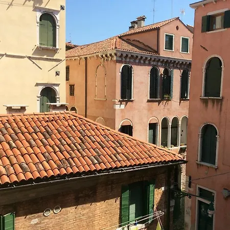 San Polo Near Rialto Fish Market Venise Extérieur photo